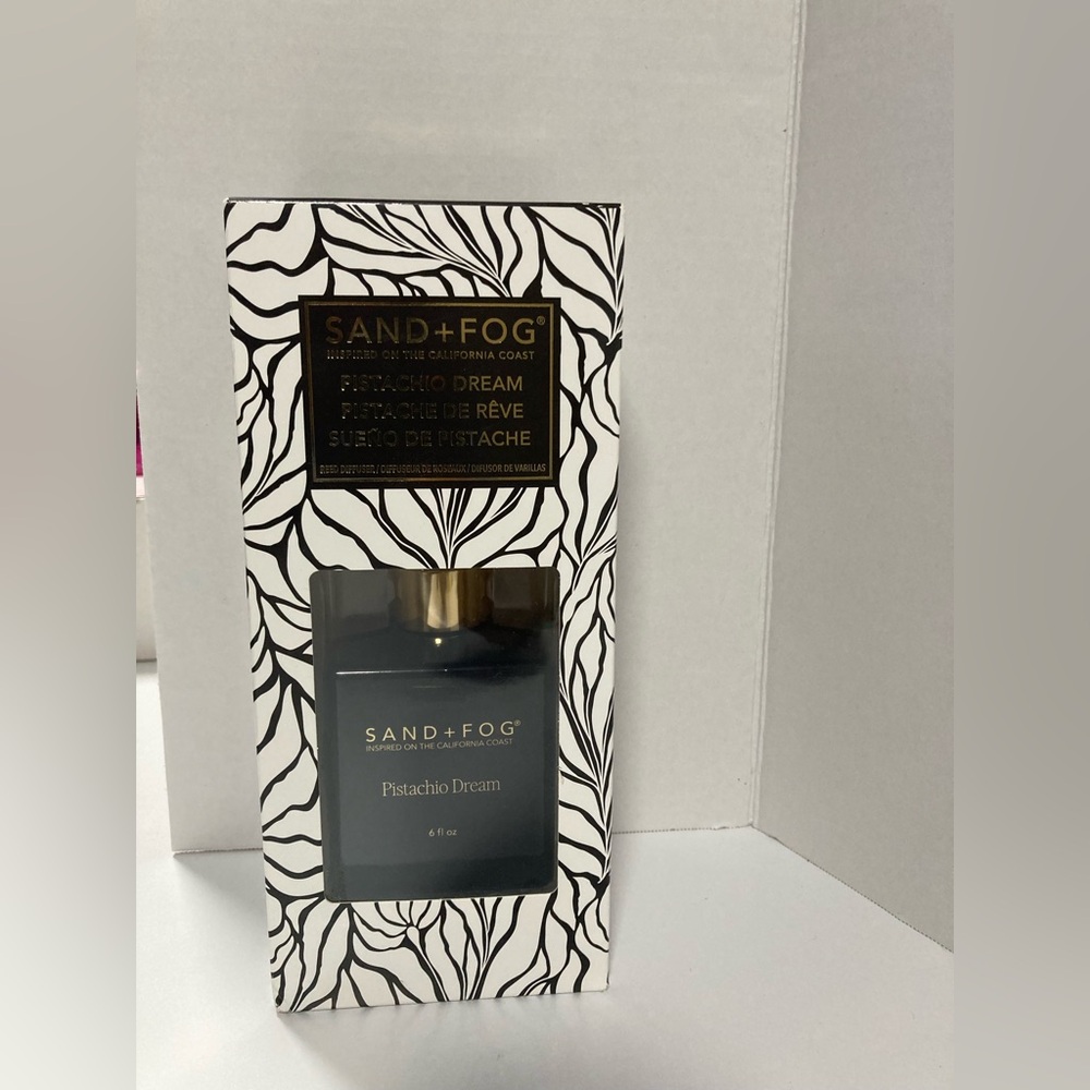SAND+FOG Pistachio Dream Reed Diffuser - Black - Picture 5 of 5